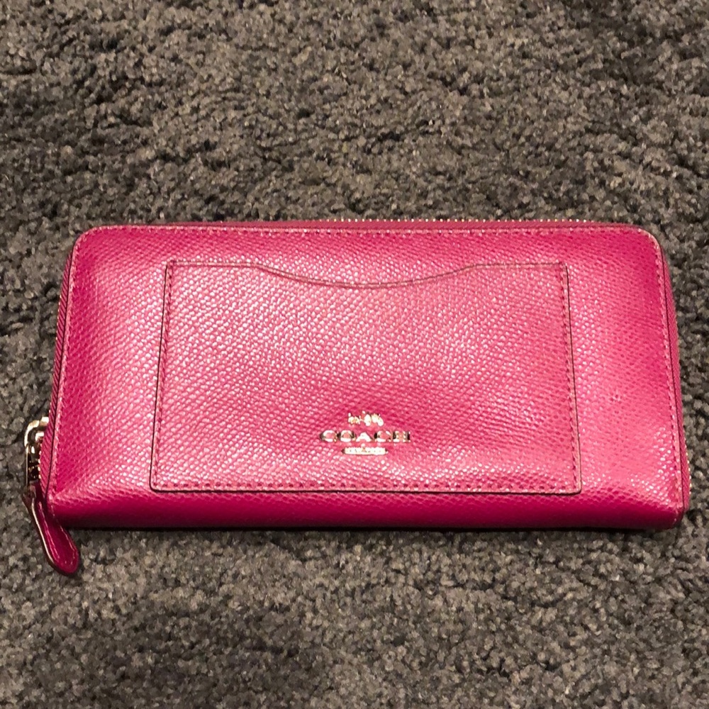 Coach wallet